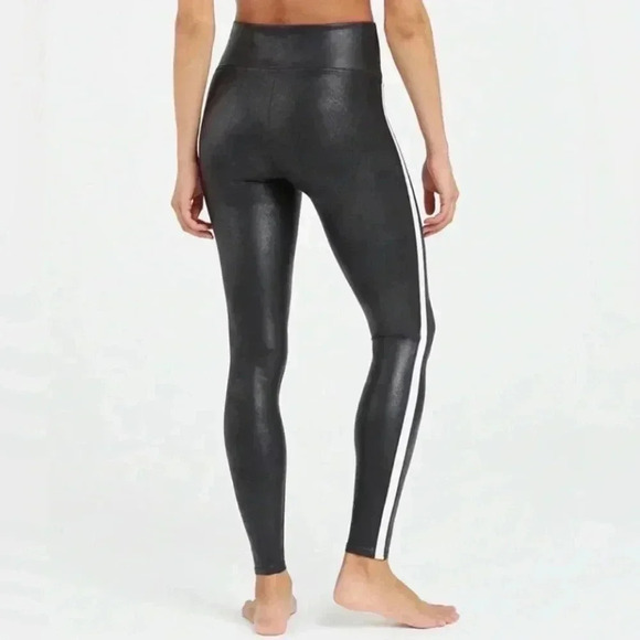 Spanx I S - Picture 10 of 13